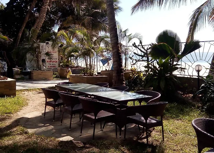 Sunny Beachfront Studio